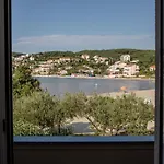 Halovic Gæstehus Kampor